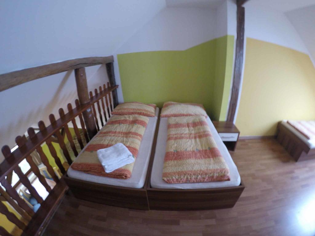 Penzion U Holuba Hradcovice Bagian luar foto